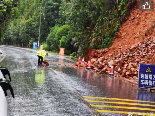 直击萍城抗洪一线：风雨中我们同舟共济 众志成城